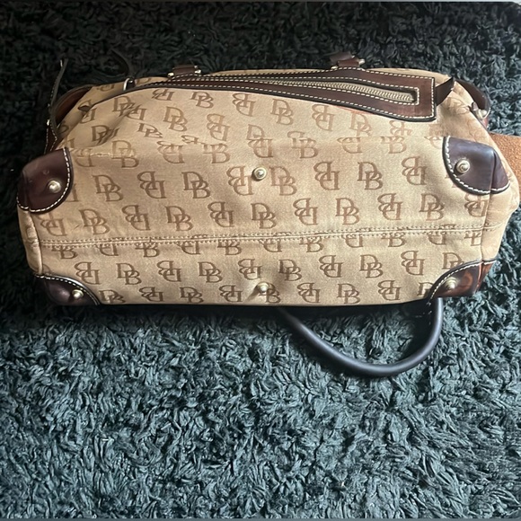 VINTAGE DOONEY & BOURKE - Picture 5 of 14